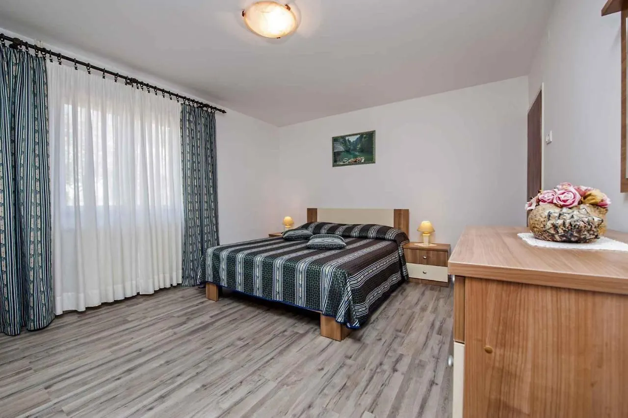 Apartment In Rovinj/Istrien 11656